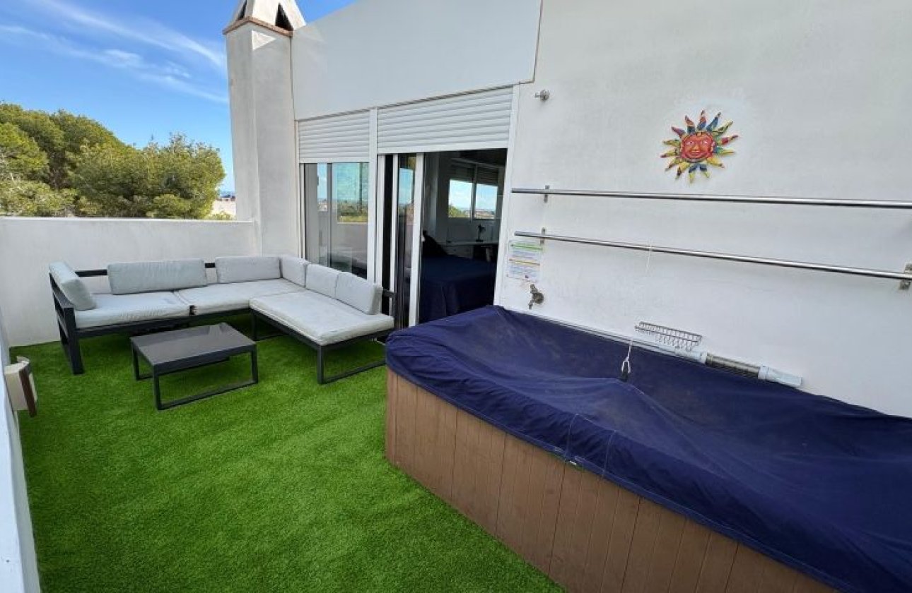 Resale - Villa - Orihuela Costa