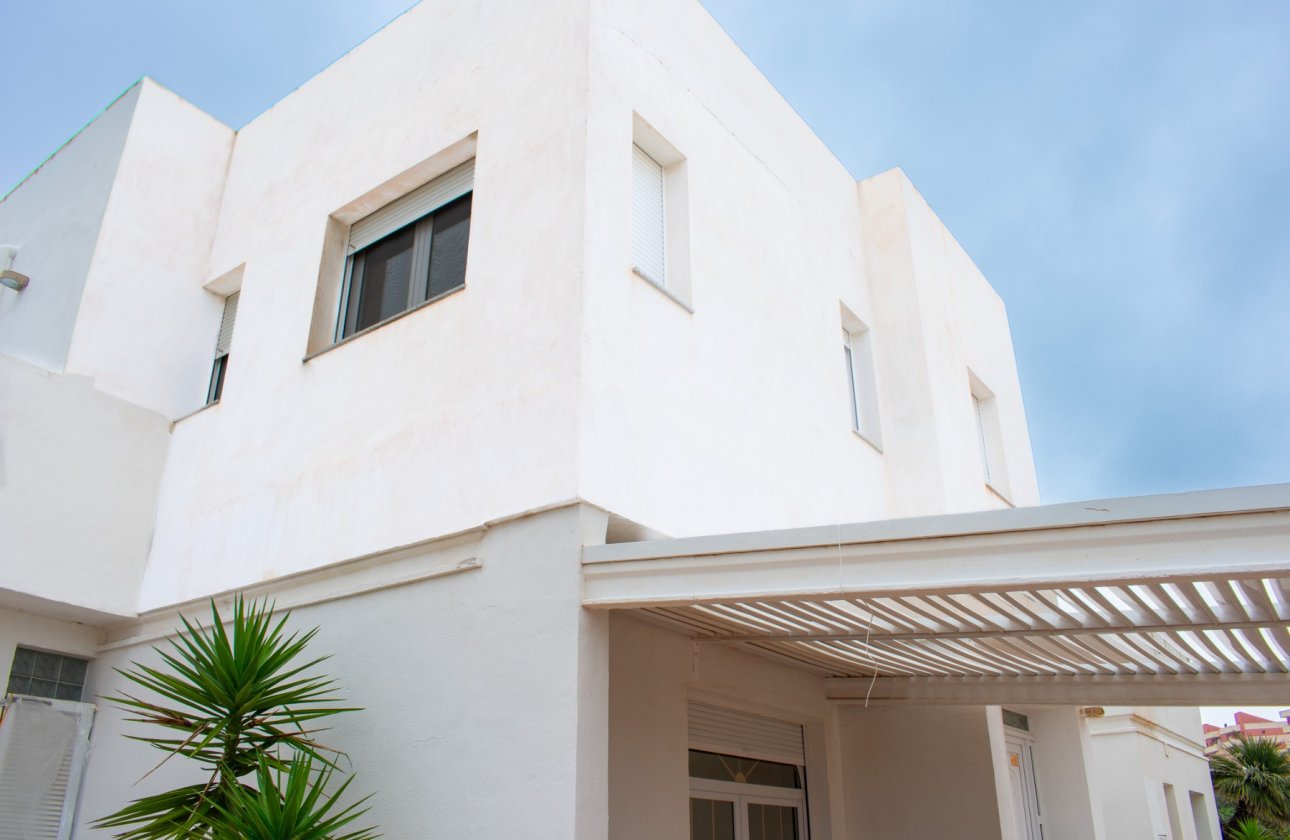 Resale - Villa - Cartagena - La Manga del Mar Menor