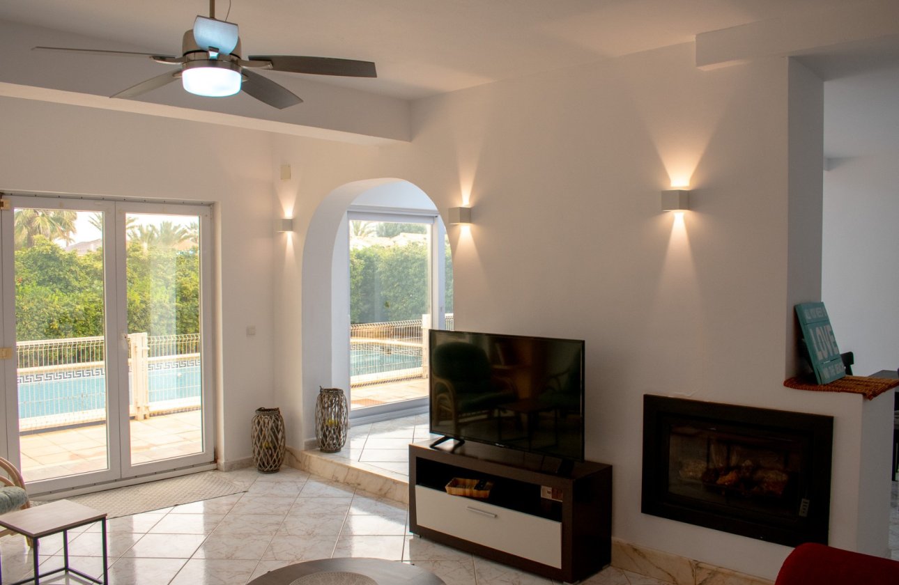 Resale - Villa - Cartagena - La Manga del Mar Menor