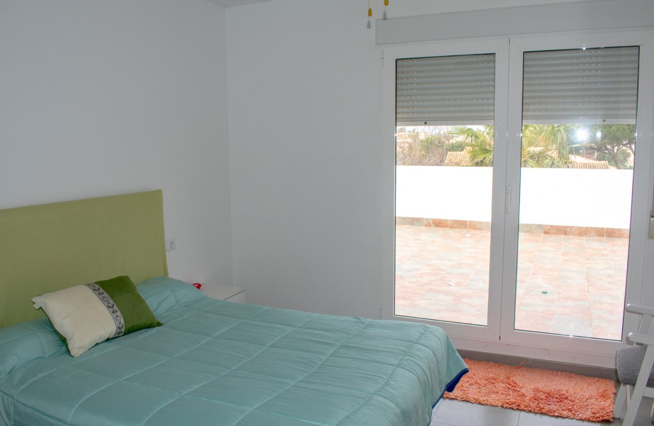 Resale - Villa - Cartagena - La Manga del Mar Menor