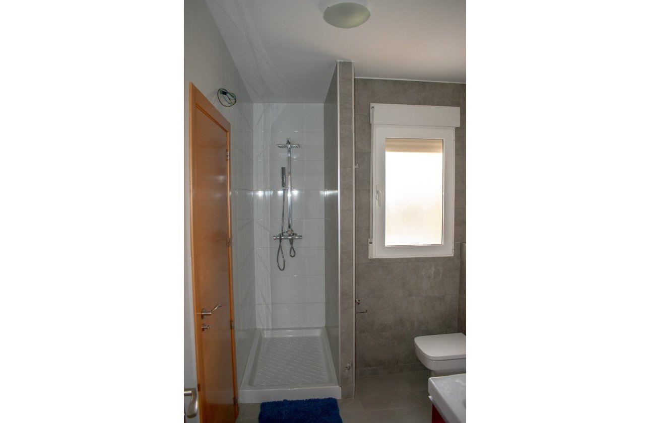 Resale - Villa - Cartagena - La Manga del Mar Menor