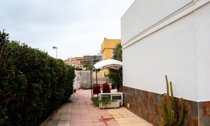 Resale - Villa - Cartagena - La Manga del Mar Menor