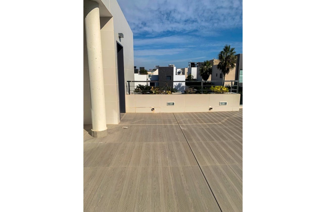 Revente - Villa - Orihuela Costa - Campoamor