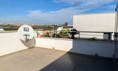 Revente - Villa - Orihuela Costa - Campoamor