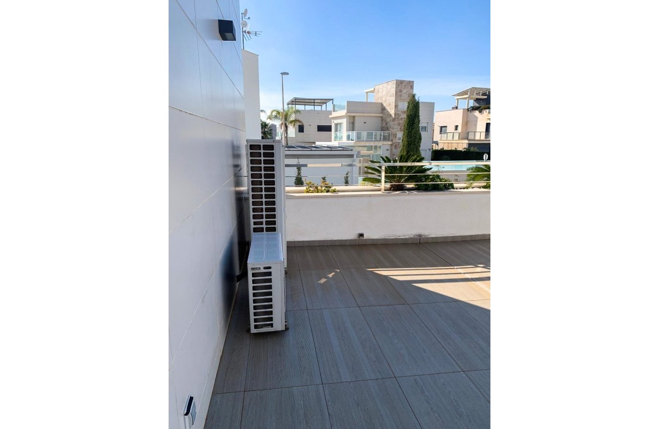 Revente - Villa - Orihuela Costa - Campoamor