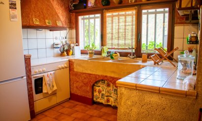 Resale - Villa - Onil