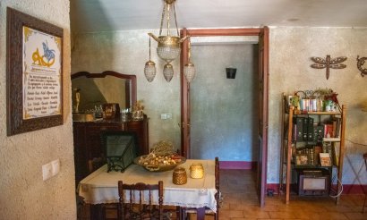 Resale - Villa - Onil