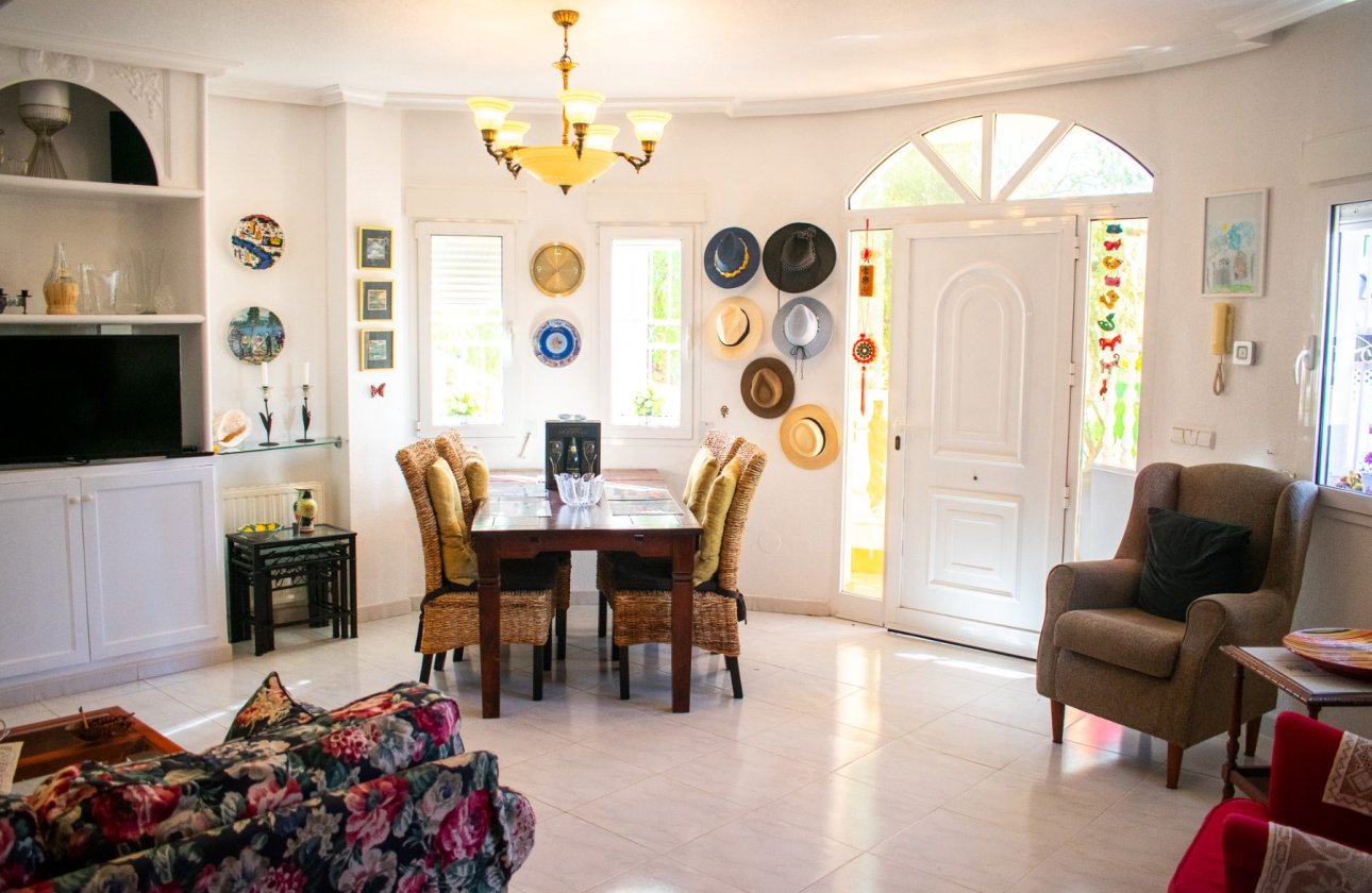 Reventa - Villa - Orihuela Costa - La Zenia