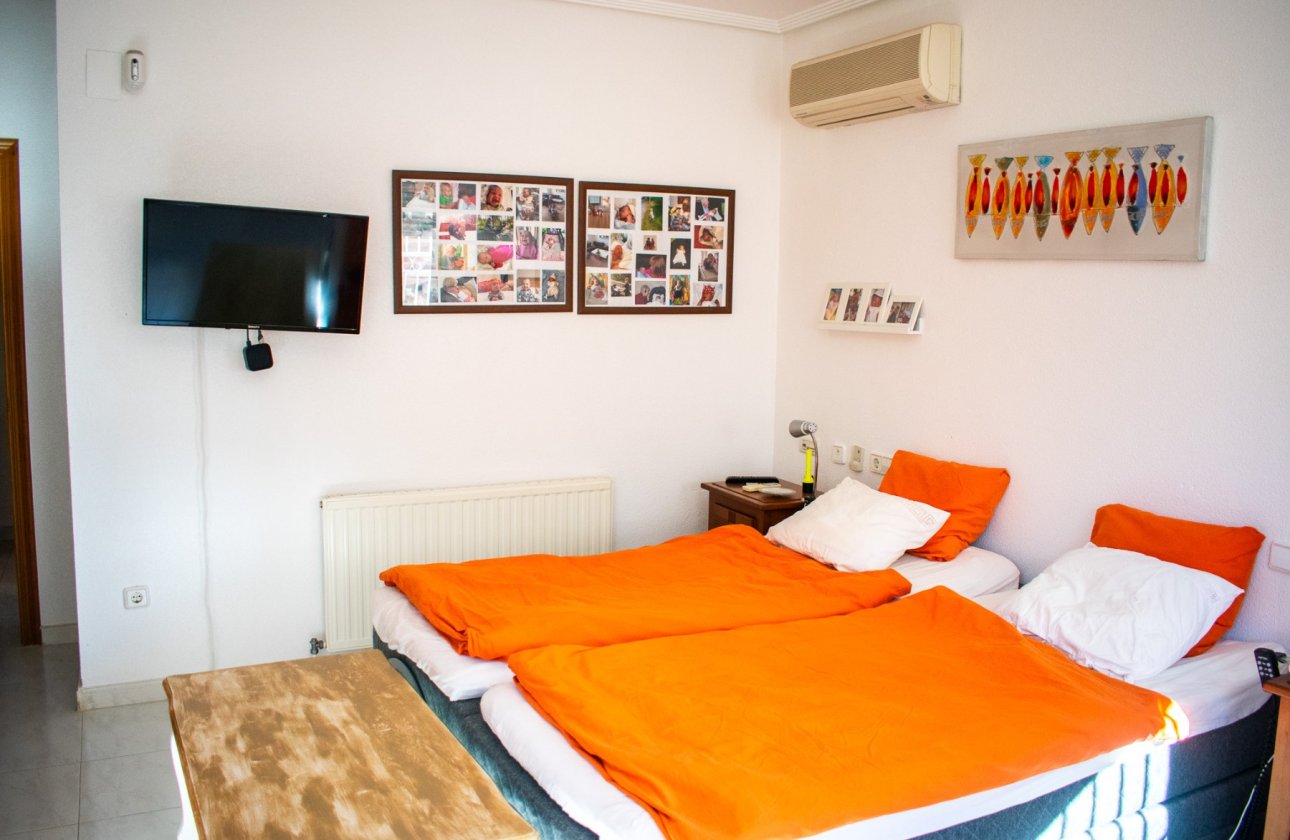 Reventa - Villa - Orihuela Costa - La Zenia