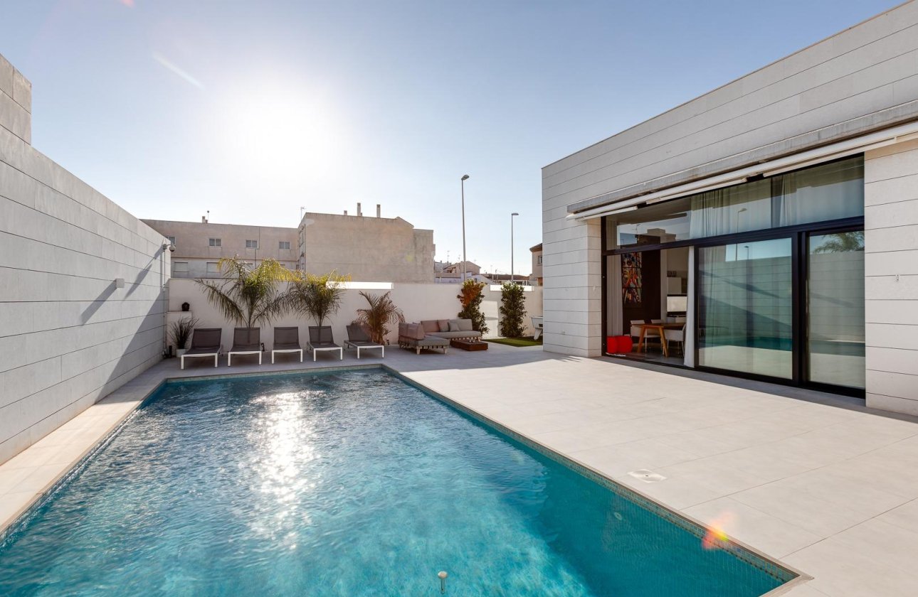 New Build - Villa - Pilar de la Horadada