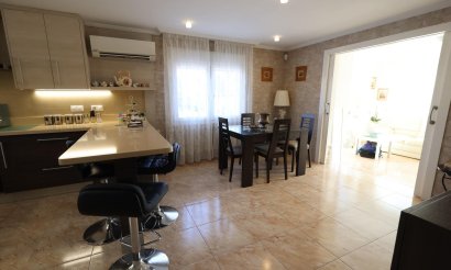 Resale - Villa - Torrevieja - Los Balcones - Los Altos del Edén