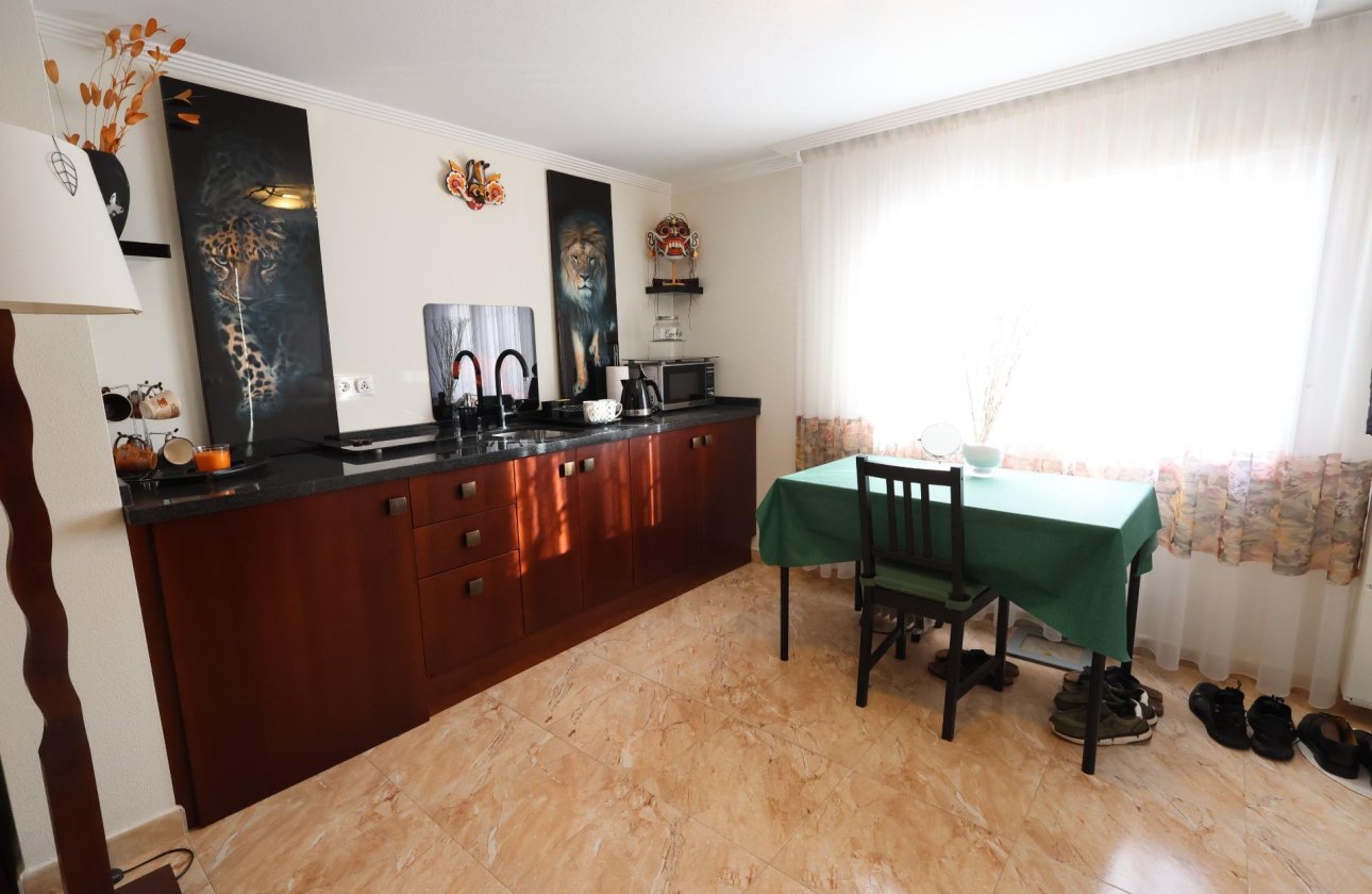 Resale - Villa - Torrevieja - Los Balcones - Los Altos del Edén