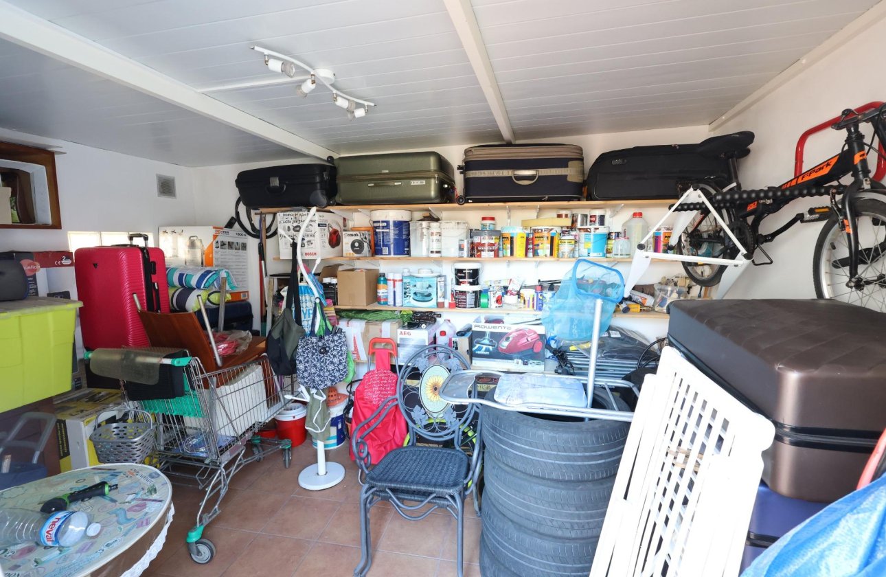 Resale - Villa - Torrevieja - Los Balcones - Los Altos del Edén