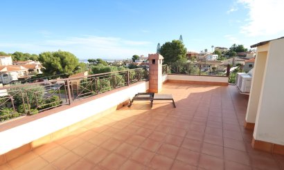 Resale - Villa - Torrevieja - Los Balcones - Los Altos del Edén