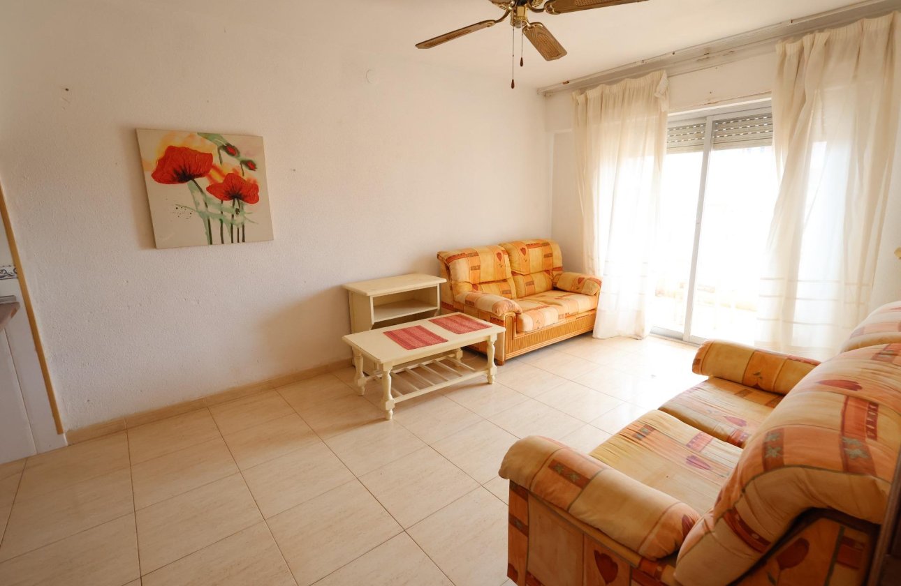 Resale - Apartment / flat - Torrevieja - Punta prima