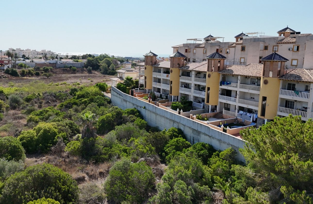Resale - Apartment / flat - Cabo Roig