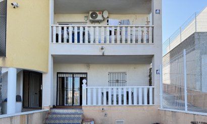 Resale - Apartment / flat - Cabo Roig