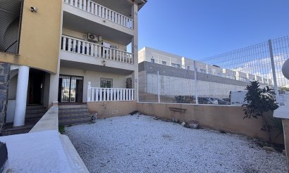 Resale - Apartment / flat - Cabo Roig