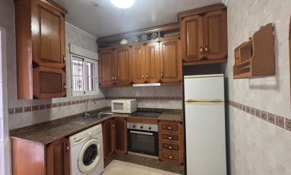 Resale - Apartment / flat - Cabo Roig