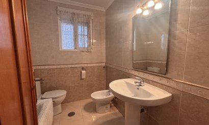 Resale - Apartment / flat - Cabo Roig