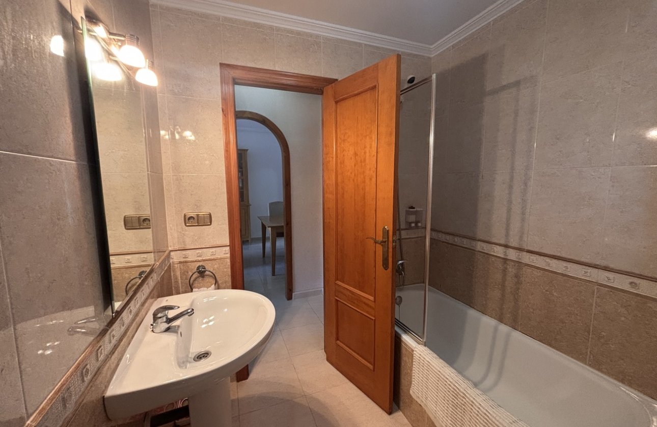 Resale - Apartment / flat - Cabo Roig