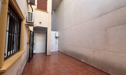 Resale - Apartment / flat - Cabo Roig