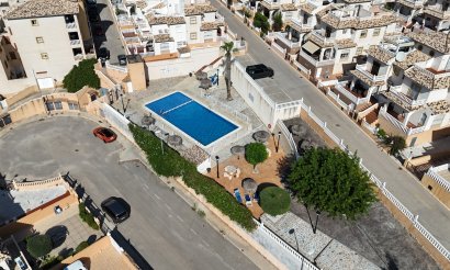 Resale - Apartment / flat - Cabo Roig