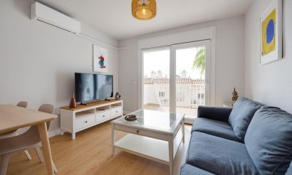 Resale - Apartment / flat - Orihuela Costa - Campoamor