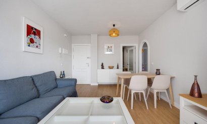 Resale - Apartment / flat - Orihuela Costa - Campoamor