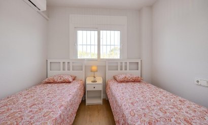 Resale - Apartment / flat - Orihuela Costa - Campoamor