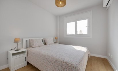 Resale - Apartment / flat - Orihuela Costa - Campoamor