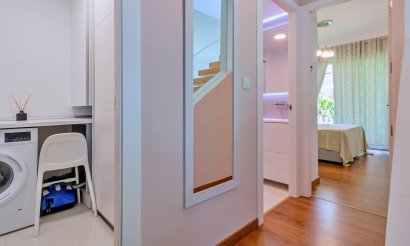 Resale - Villa - Pilar de la Horadada - Pueblo Latino