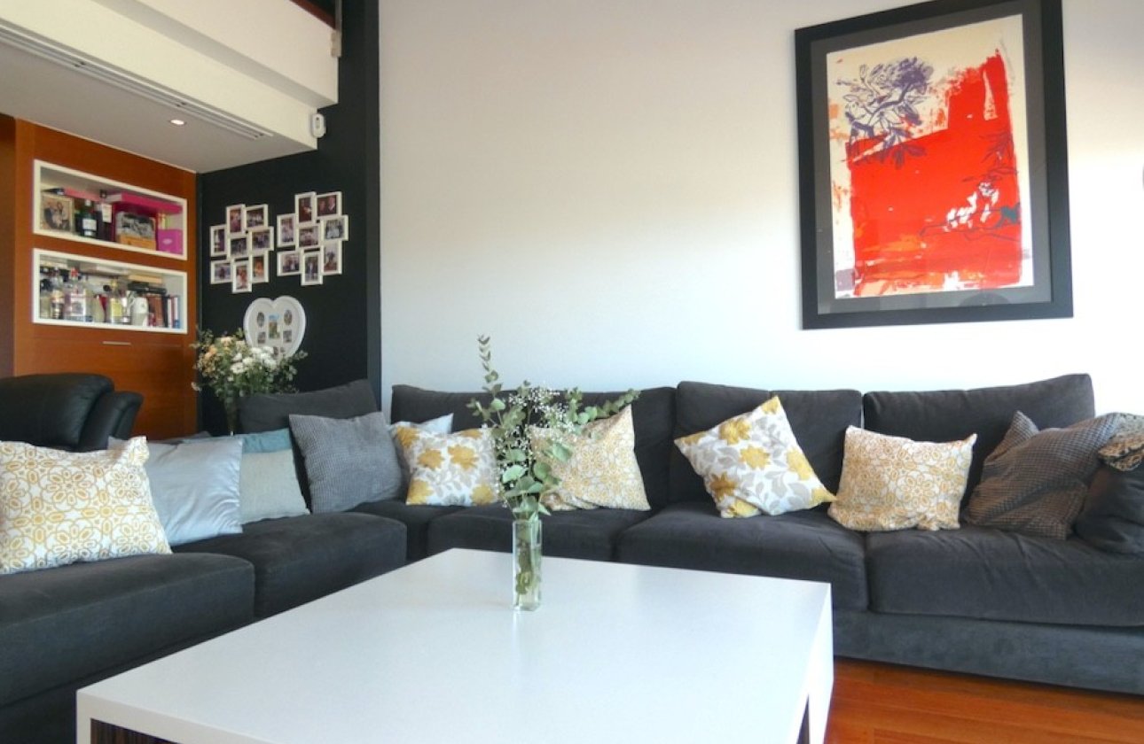 Resale - Villa - Algorfa