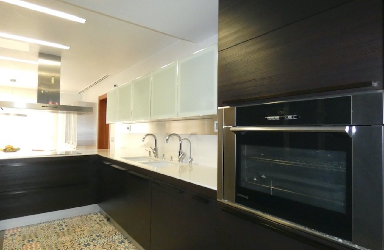 Resale - Villa - Algorfa