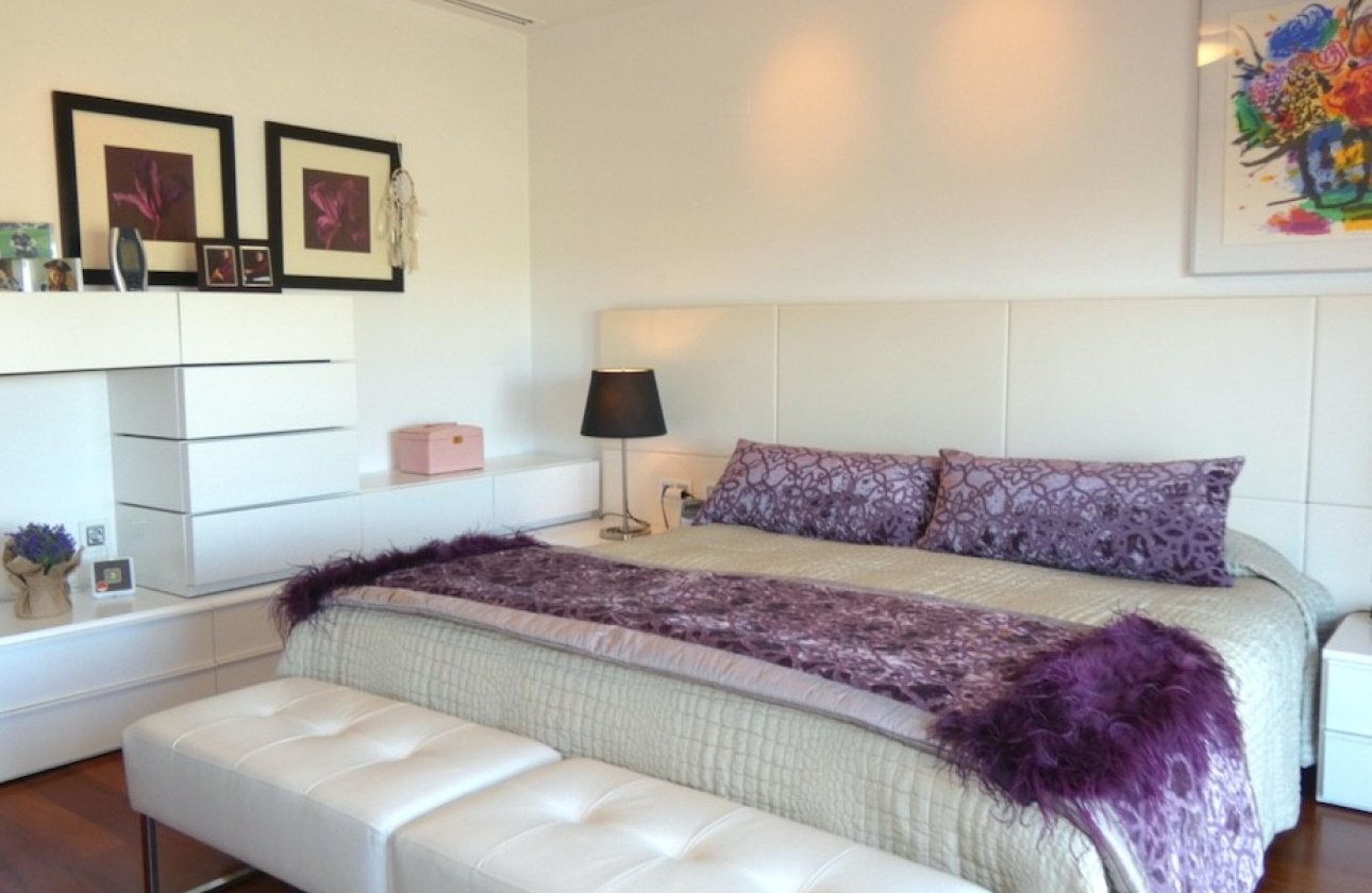 Resale - Villa - Algorfa