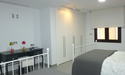 Resale - Villa - Algorfa