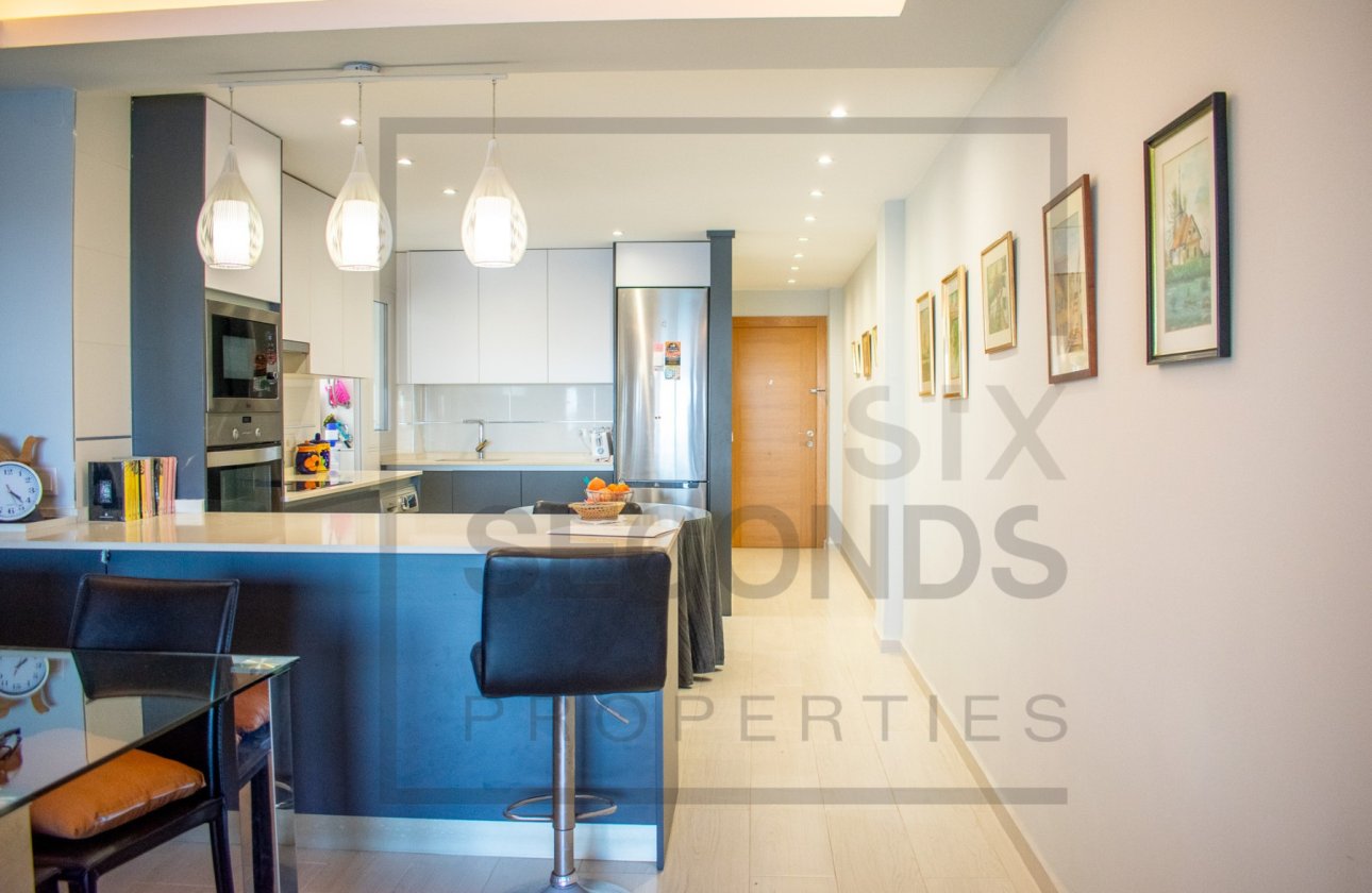 Resale - Apartment / flat - Torrevieja - Playa del Cura