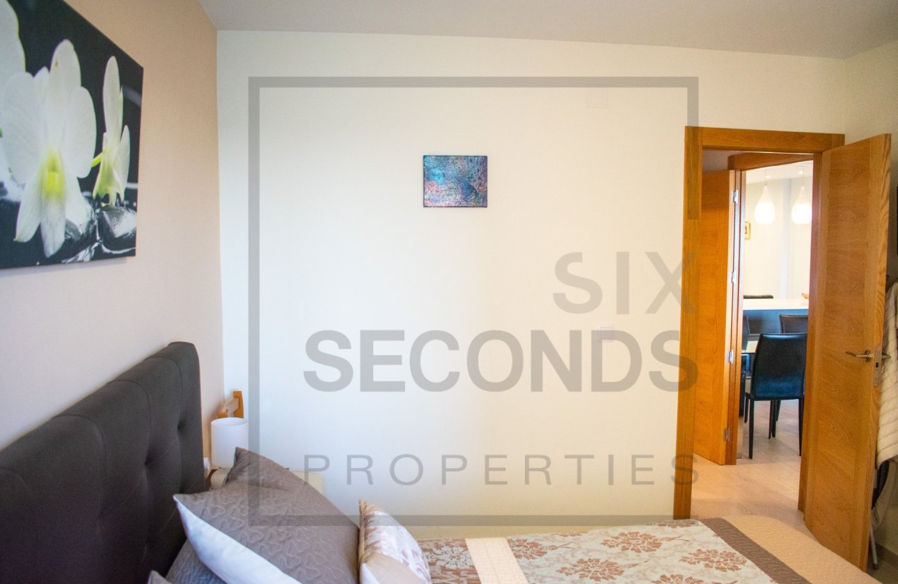 Resale - Apartment / flat - Torrevieja - Playa del Cura