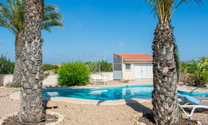 Resale - Villa - Guardamar del Segura - El Raso