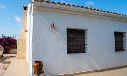 Resale - Villa - Guardamar del Segura - El Raso