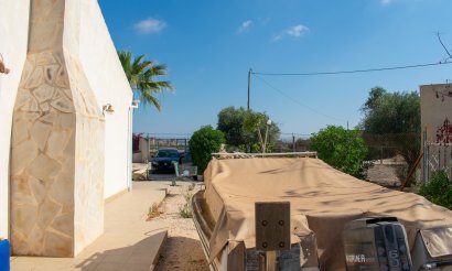 Resale - Villa - Guardamar del Segura - El Raso