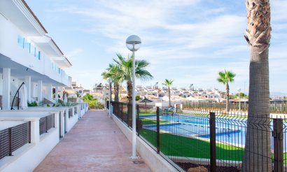Resale - Villa - Torrevieja - Los Balcones