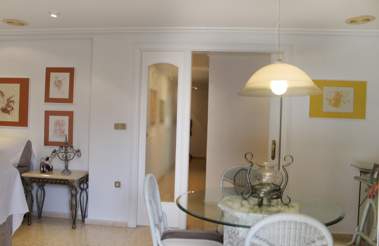 Resale - Apartment / flat - Santa Pola