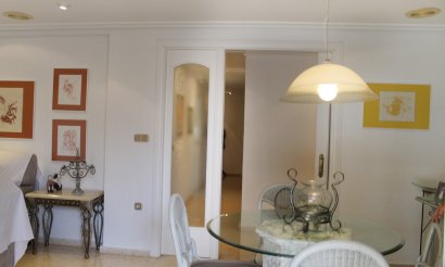 Resale - Apartment / flat - Santa Pola