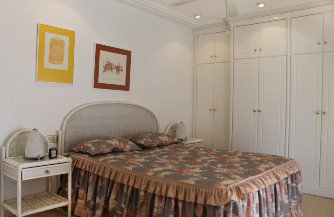 Resale - Apartment / flat - Santa Pola