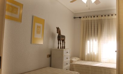 Resale - Apartment / flat - Santa Pola