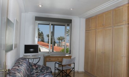 Resale - Apartment / flat - Santa Pola
