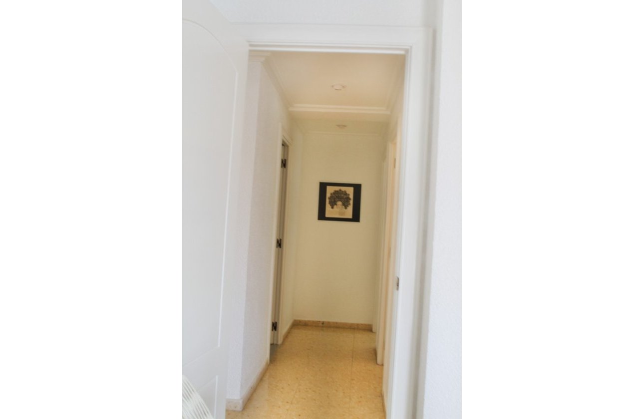 Resale - Apartment / flat - Santa Pola