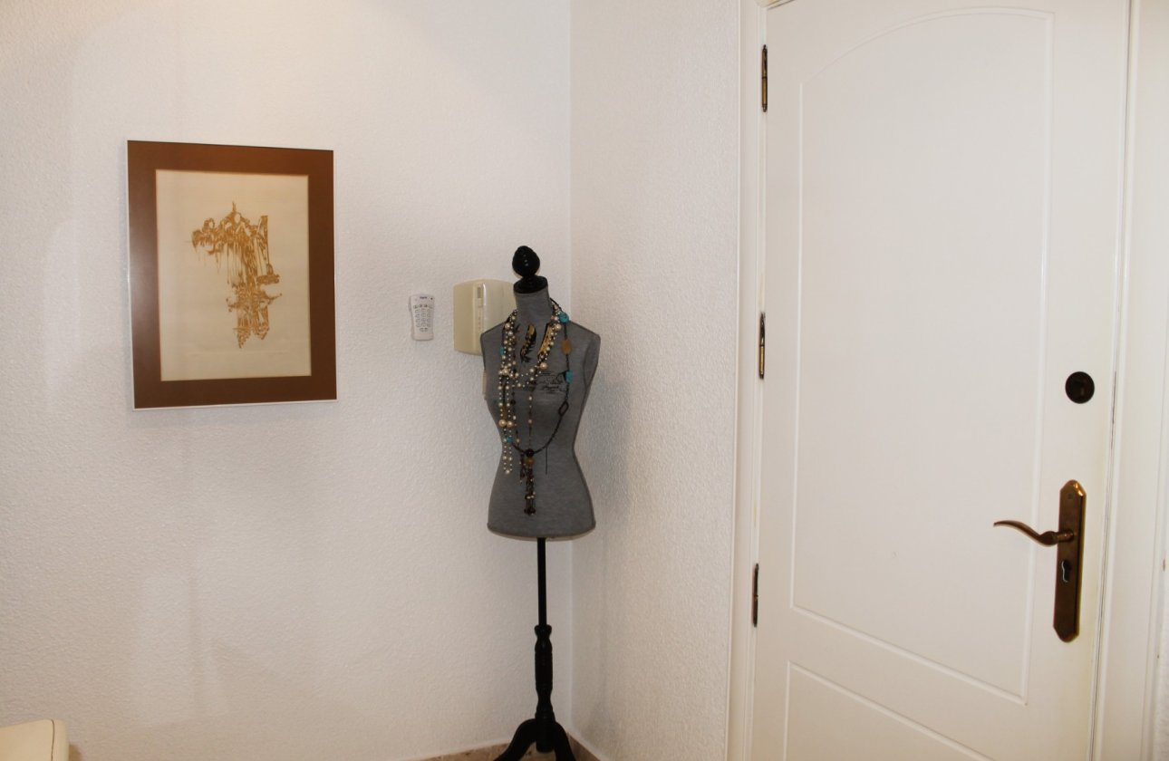 Resale - Apartment / flat - Santa Pola