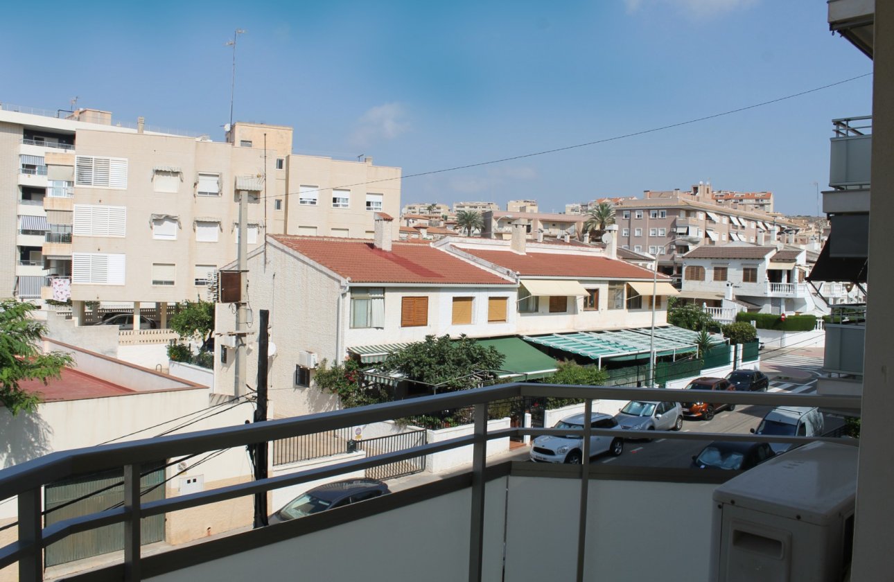 Resale - Apartment / flat - Santa Pola